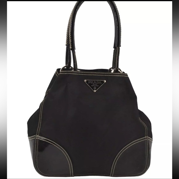PRADA Black Vintage Nylon Tessuto Enamel Shoulder Tote Bag | Preloved 🖤🖤 - Picture 1 of 16